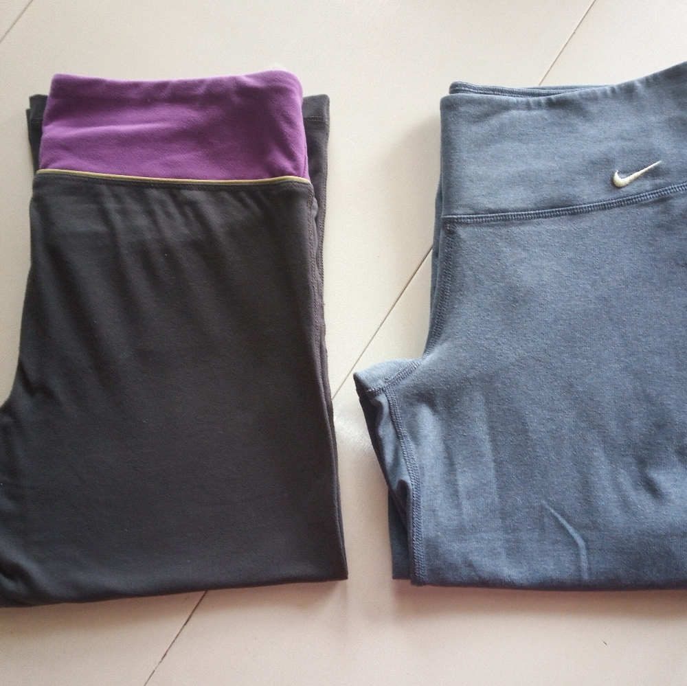 2pair workout Capri sz medium
